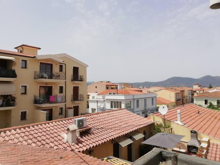 Appartamento Casa GIULIA al centro di Olbia Esterno foto